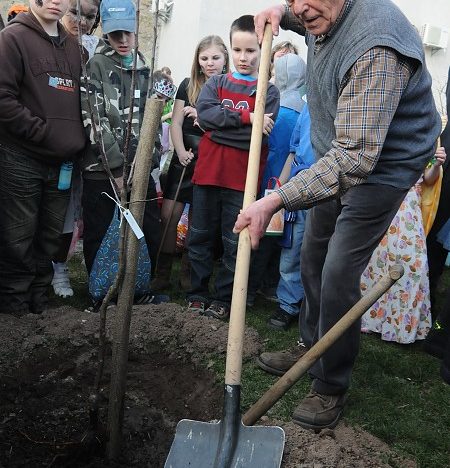 ČESTNÝ OBČAN IVAN ŠOLC