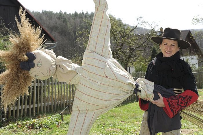 PROCESTUJEŠ PŮL SVĚTA A PAK MUSÍŠ KONSTATOVAT: MÁME SE V ČESKU DOBŘE. HODNĚ DOBŘE, ŘÍKÁ IVETA HOLBOVÁ MELÍŠKOVÁ