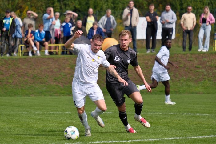 SOUBOJ EXPŘEPEŘSKÝCH GÓLMANŮ ROZHODL HOLEČEK