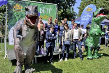 DINOSAUŘI ROZEHNALI MRAKY NAD TURNOVEM