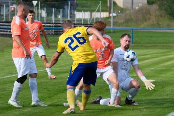STŘEDEČNÍ FOFR V KP A V I. B TŘÍDĚ VÍKENDOVÝ PRŮMĚR 5 GÓLŮ NA DUEL!